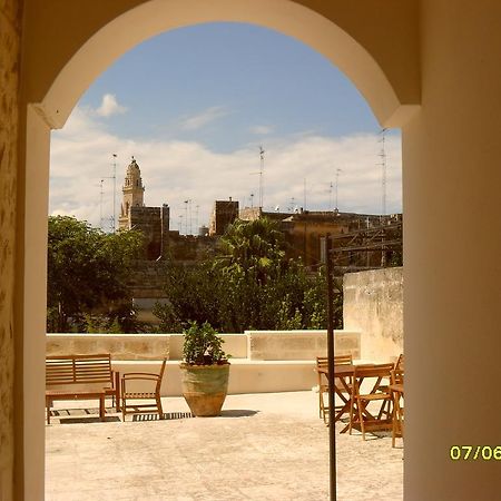 B&B La Casa Gialla Лече Екстериор снимка