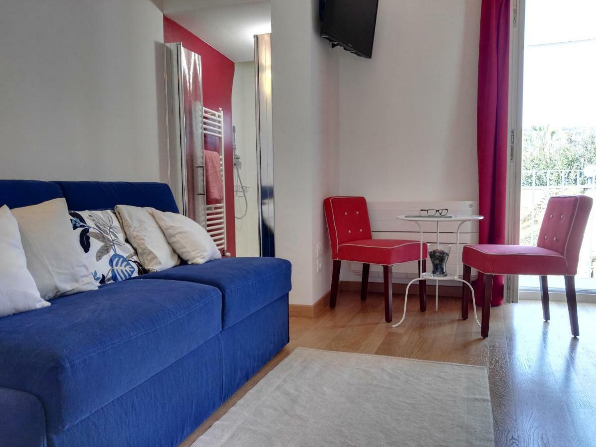 B&B La Casa Gialla Лече Екстериор снимка